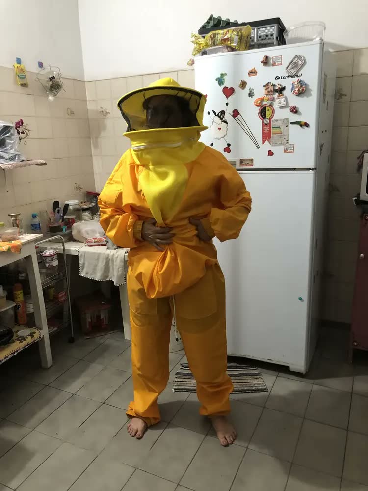 foto de Epi Para Apicultor De Nylon Com Proteção Não Gruda Ferrão