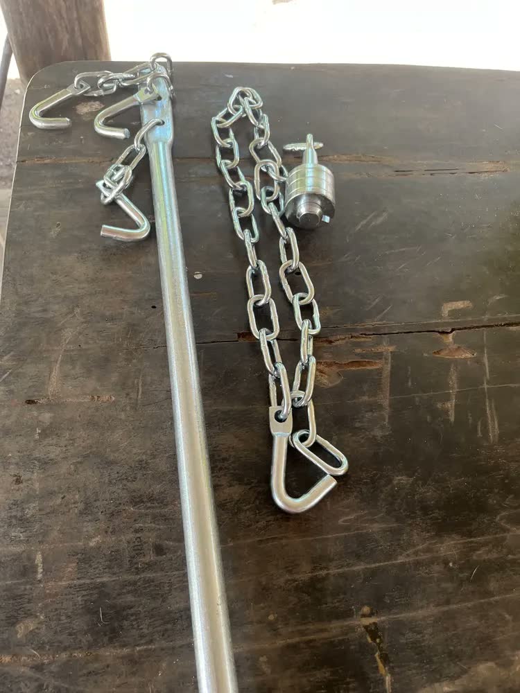 foto de Esticador Arame Liso Farpado Maquina 80cm Maciça Reforçada