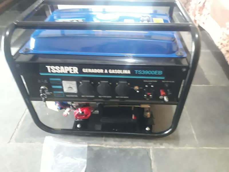 foto de Gerador De Energia 3,75kva 3000w 4 Tempos Partida Eletrica