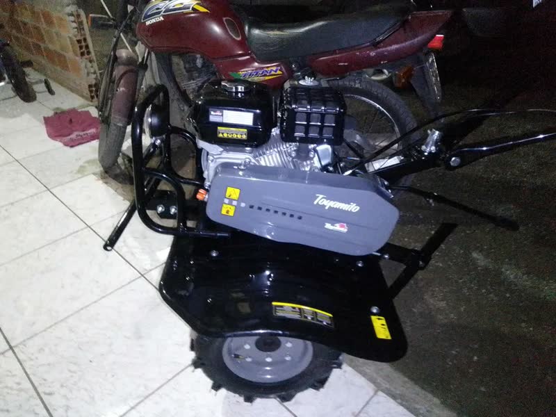 foto de Toyama Tt90r-xp motocultivador tratorito gasolina 4t 7,0 hp