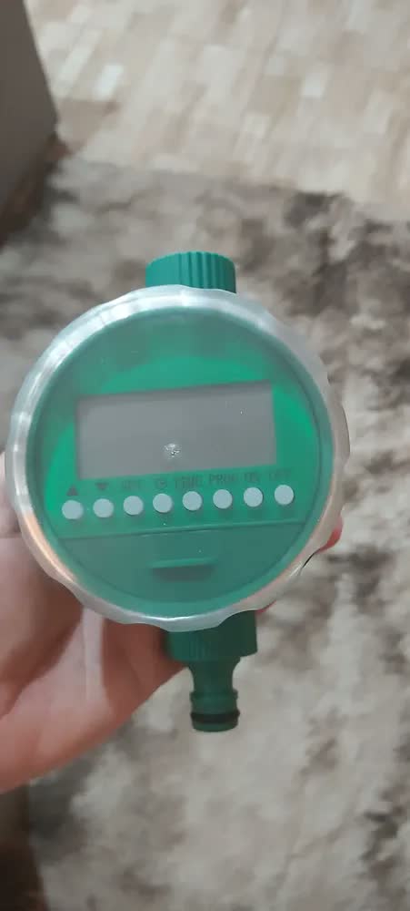 foto de Irrigador Com Temporização Para Torneiras De 3/4 E 1/2