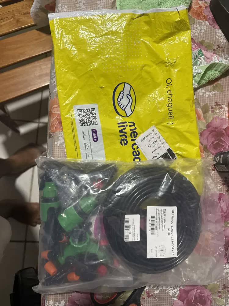 foto de Kit Irrigação Completo Gotejamento Nebulizador 112pçs 20m