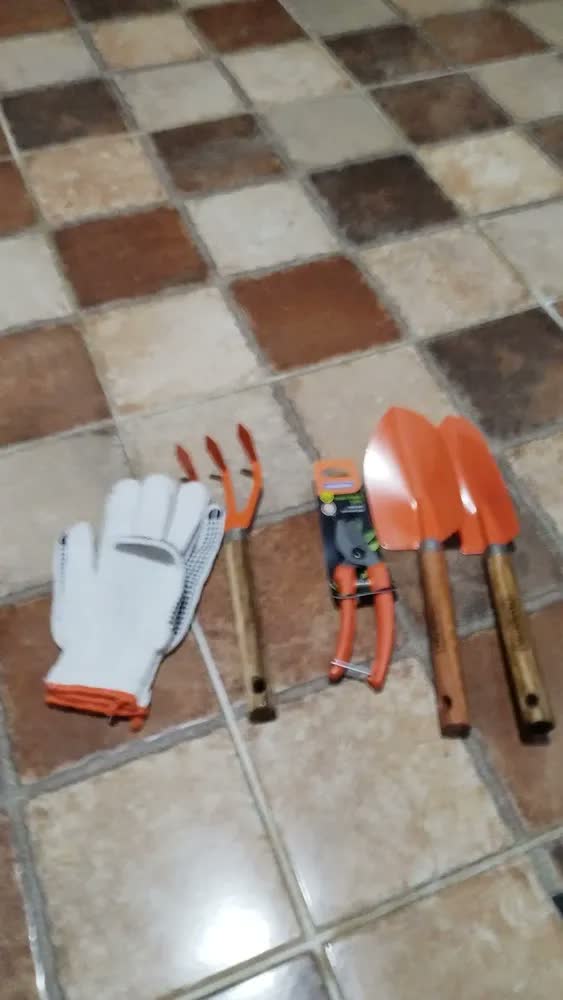 foto de Kit Para Jardinagem 4 Peças Tramontina + Luvas