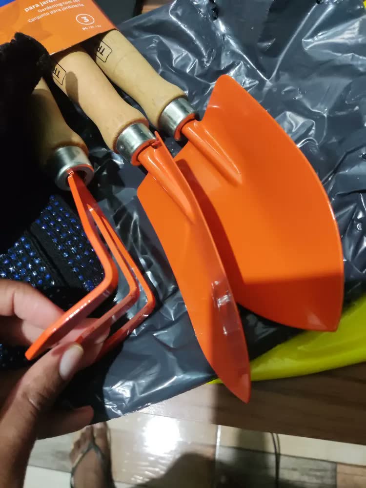 foto de Kit Para Jardinagem 4 Peças Tramontina + Luvas