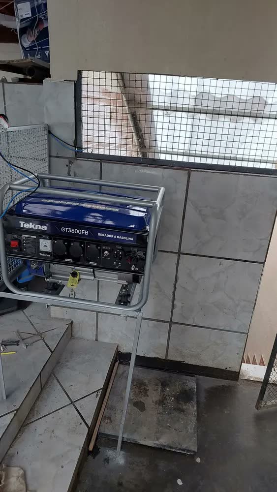 foto de Gerador Energia Gasolina 6,5hp 3,1kva Bivolt Gt3500fb Tekna