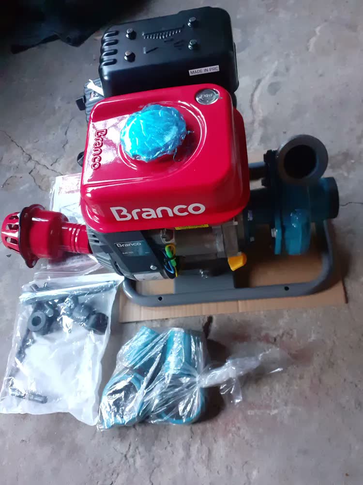 foto de Motobomba Centrífuga À Gasolina B4t 703 2 X 2 Pol. 3cv 3hp