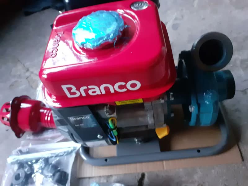 foto de Motobomba Centrífuga À Gasolina B4t 703 2 X 2 Pol. 3cv 3hp