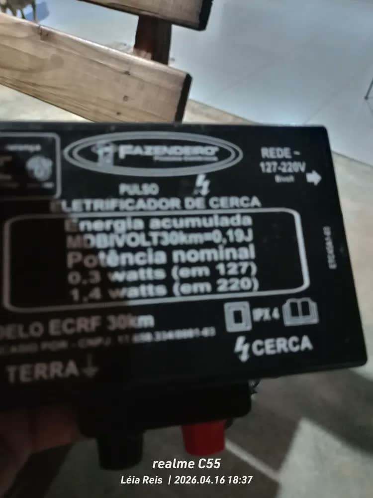 foto de Eletrificador de Cerca Fazendeiro Bivolt ECRF30KM-MDBIVOLT 30km para Área Rural