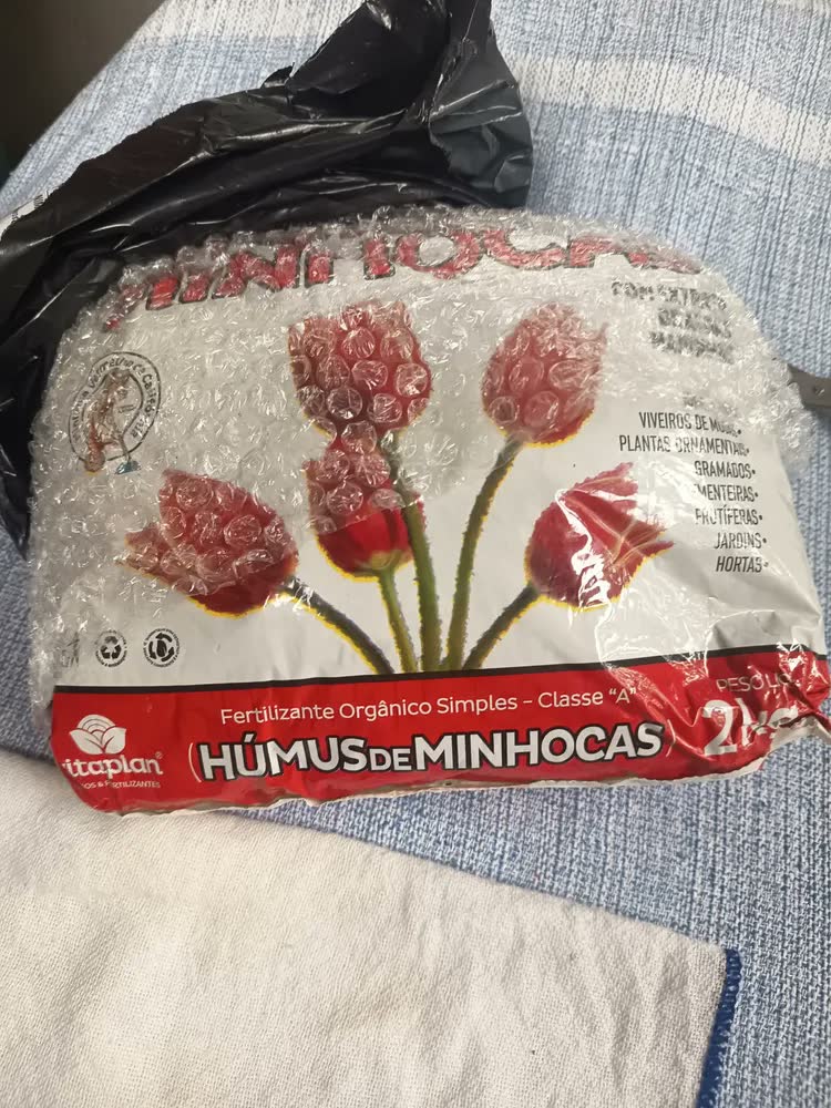 foto de Fertilizante Orgânico Nutriplan Húmus de Minhocas Vermicomposto 2kg