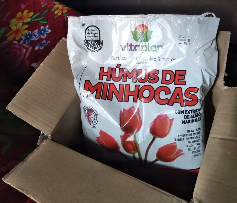 foto de Fertilizante Orgânico Nutriplan Húmus de Minhocas Vermicomposto 2kg
