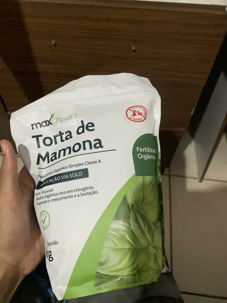 foto de Fertilizante Forth Maxgreen Torta De Mamona Para Jardim 1kg