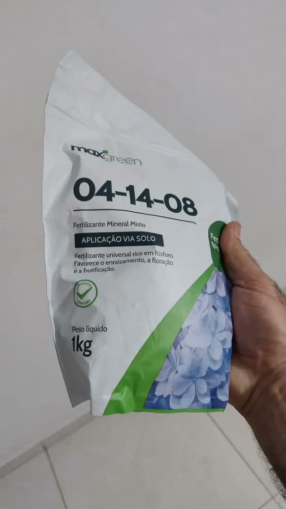 foto de Adubo NPK 04-14-08 Maxgreen 1kg Fertilizante Plantas