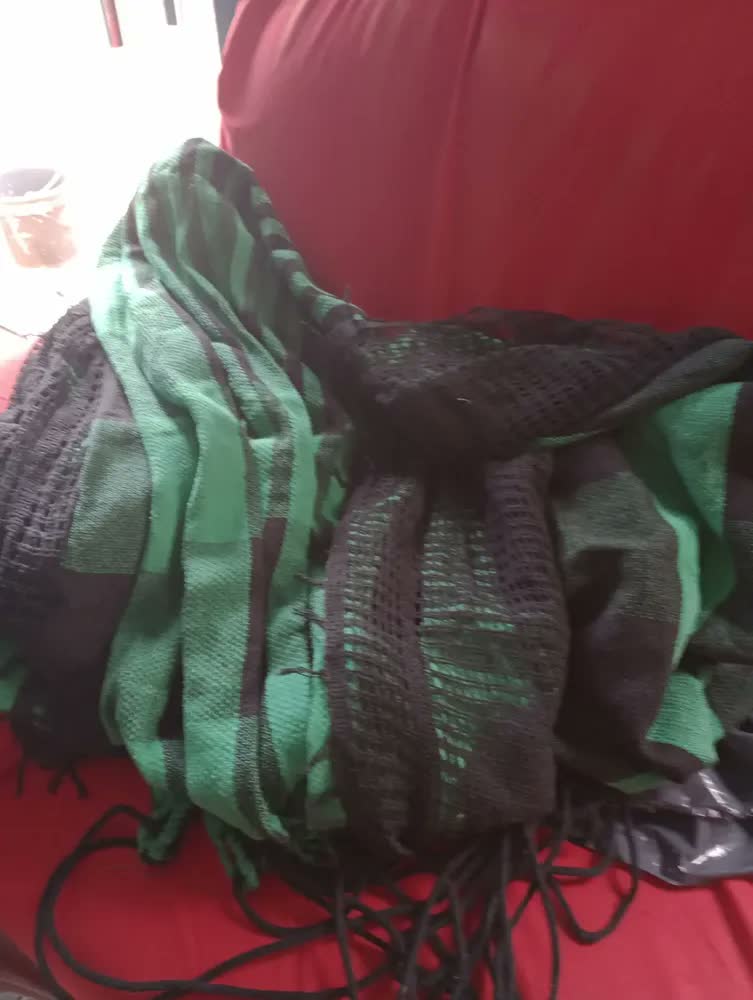 foto de Rede de Descanso de Casal Gigante em Algodão com 200 kg Caramelo e Preto
