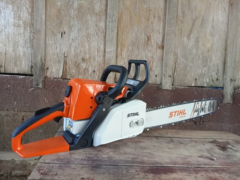 foto de Motosserra À Gasolina Stihl 45.4cc Ms 250 3.1cv
