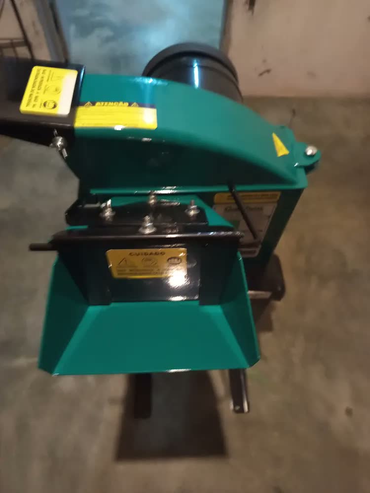 foto de Triturador forrageiro 3hp monofásico GTI3000LD Garthen