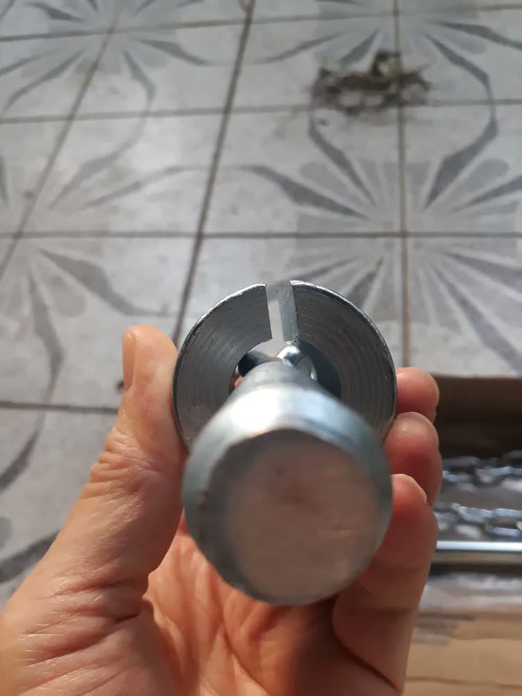 foto de Esticador De Cerca Arame Liso E Farpado Maquina Bufalo de Aramar Leve em Aço Forjado