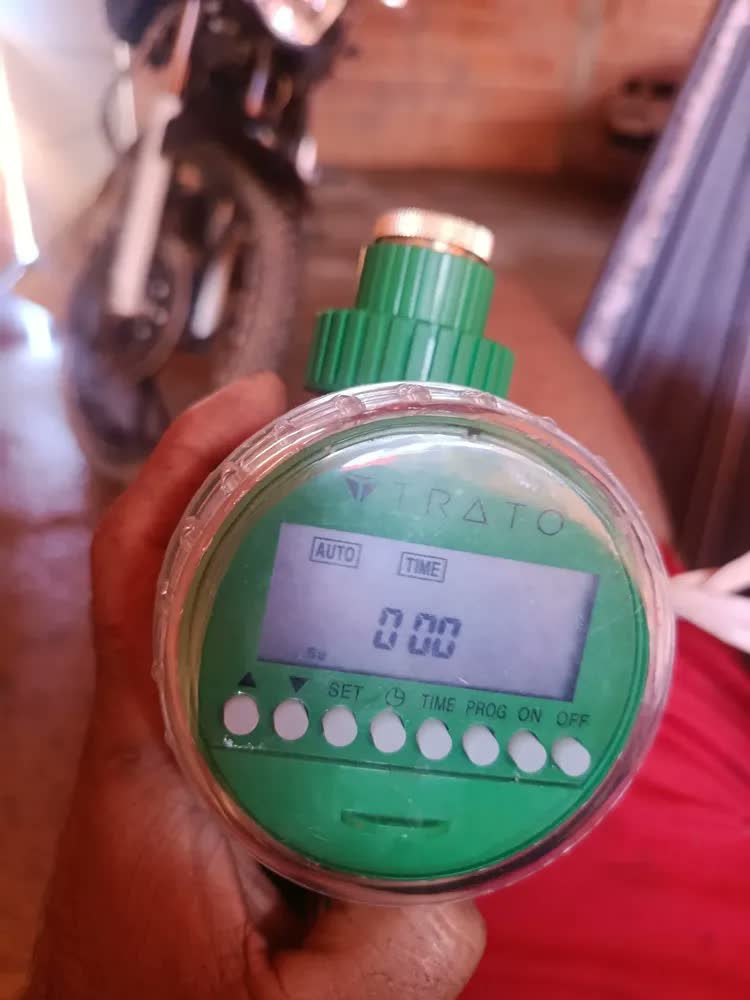 foto de Temporizador P Torneira Mangueira Programável Água Irrigação