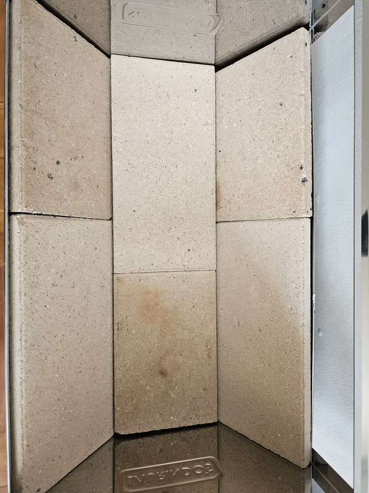 foto de Churrasqueira De Inox Pequena Portatil Tijolo Refratário