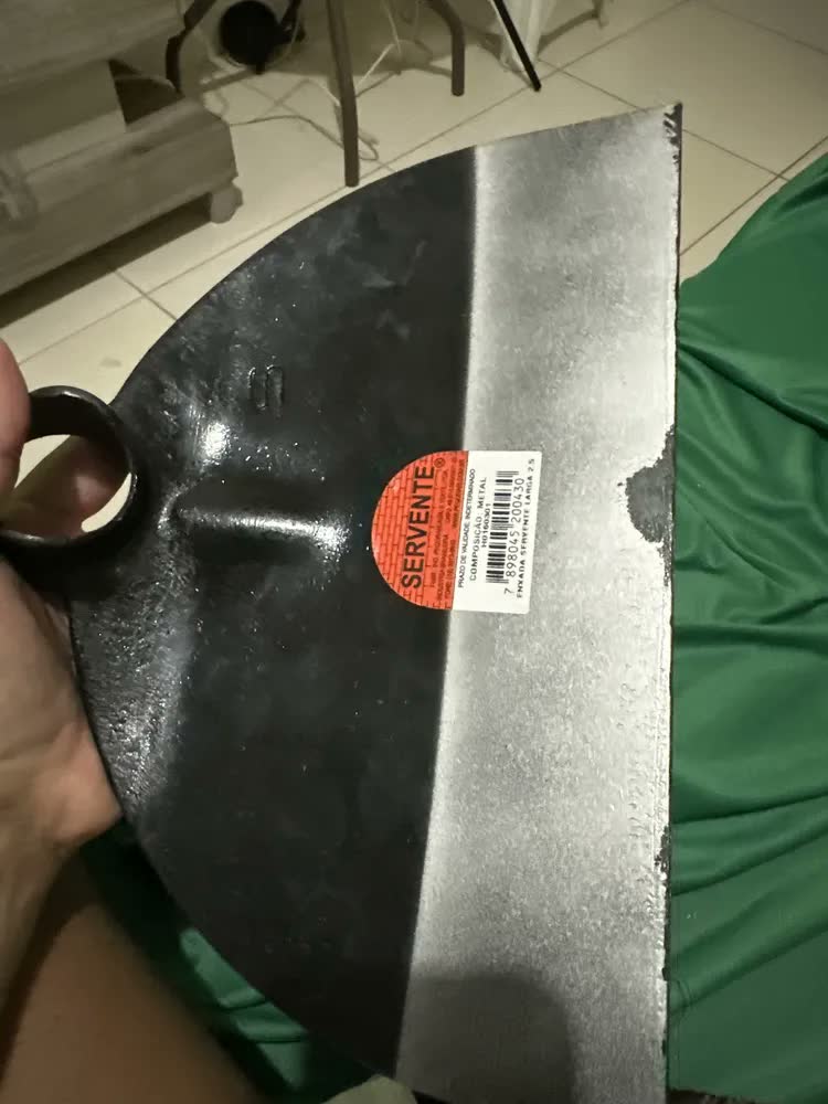 foto de Enxada Larga 2,5 S/ Cabo - Servente