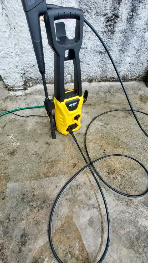 foto de Lavadora De Alta Pressão Vonder 1400w Lav 1600 Amarelo 127 V
