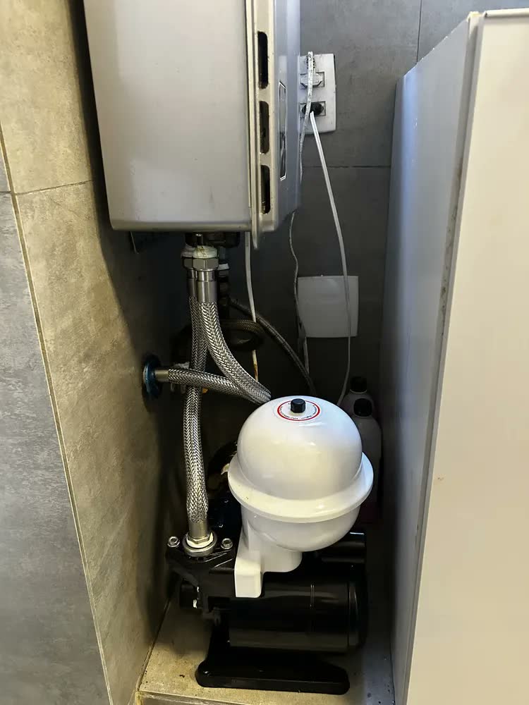 foto de Pressurizador De Água Komeco Tp 820 G3