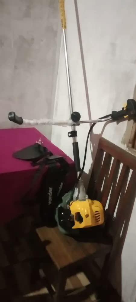 foto de Roçadeira A Gasolina 1,7 Cv 42,7 Cm³ (cc) Rgo 430 Vonder