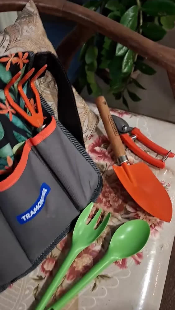 foto de Conjunto Para Jardinagem Cinto Com 8 Peças Tramontina