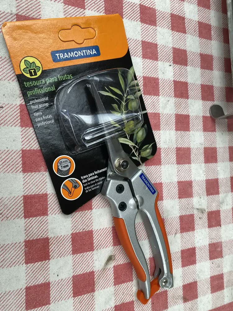 foto de Tesoura de poda manual Tramontina Poda 78316/520