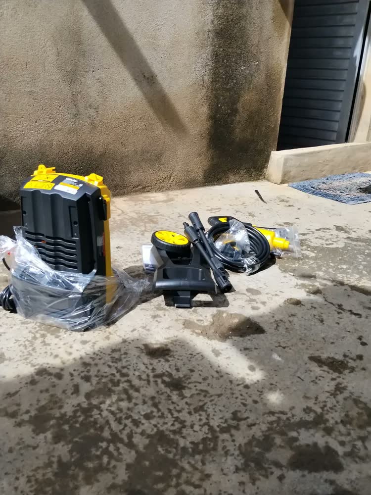 foto de Lavadora De Alta Pressão Lav 1600, 1.600 Lbf/pol² Vonder