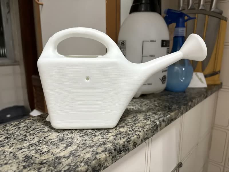 foto de Mini Regador Crianças Idosos Plantas Vasos Horta Pequeno 1 L