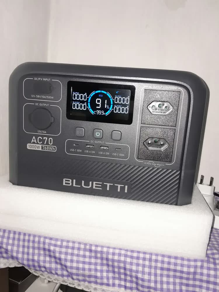 foto de Bluetti Ac70 1000w/768wh Estação De Energia Portátil