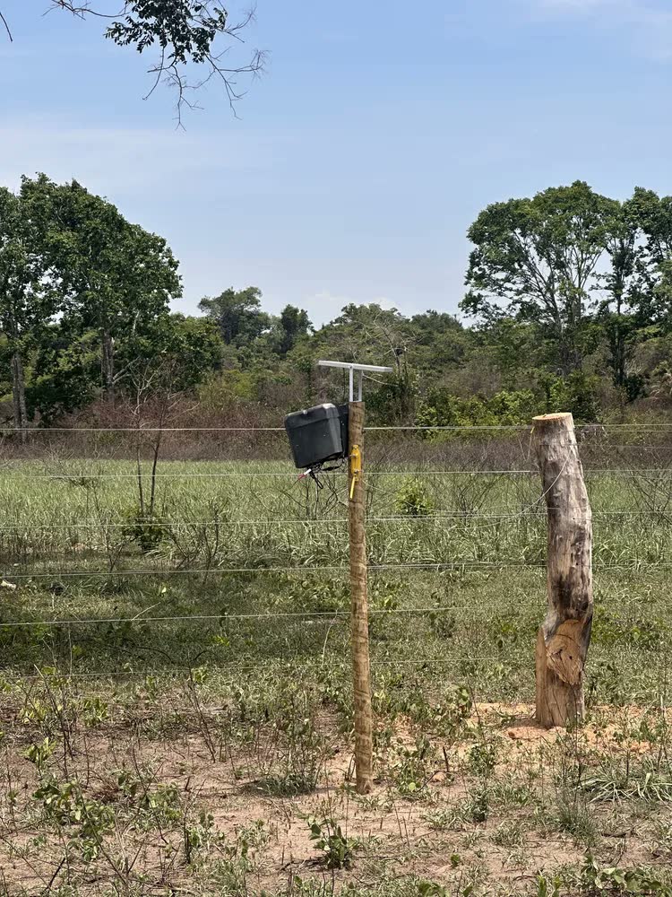 foto de Aparelho De Choque Cerca Elétrica Rural 45km Solar S/ Bat