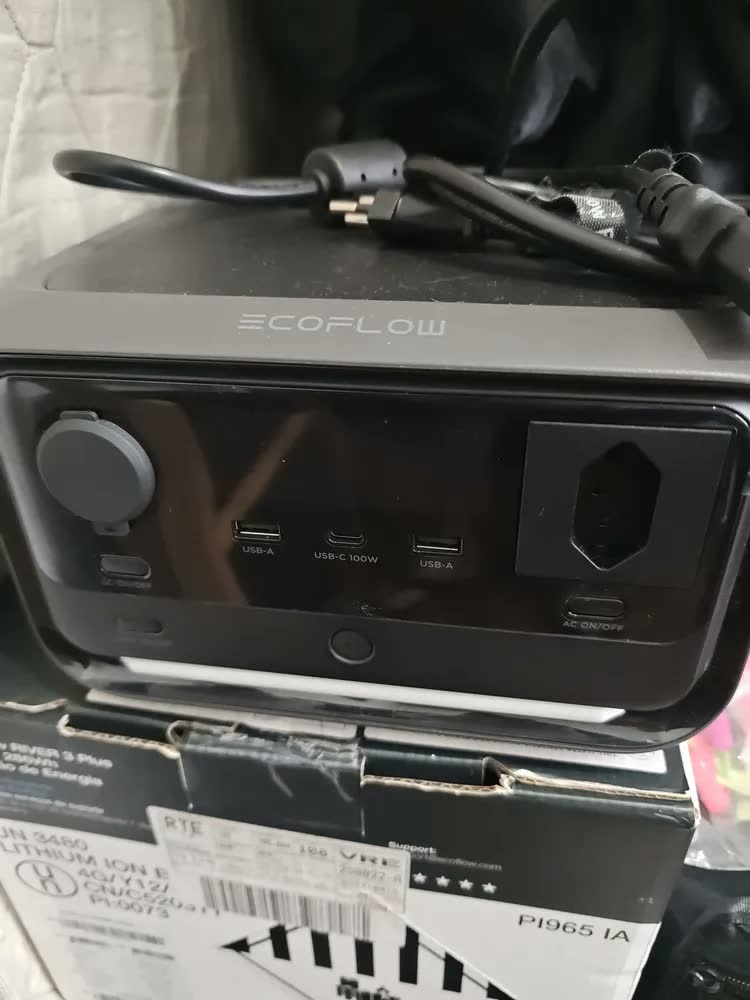 foto de Ecoflow River 3 Plus Estação de Energia Portátil 286Wh 600W - 110V Gerador Portátil