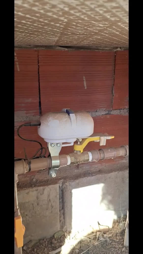 foto de Válvula De Água Inteligente Sem Fio Irrigação Automatizada