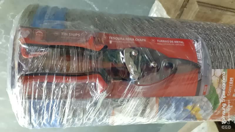 foto de Tela Arame Pinteiro Aves Hortas Cercados 1,50m X 50m Fio 24 Cor Cinza