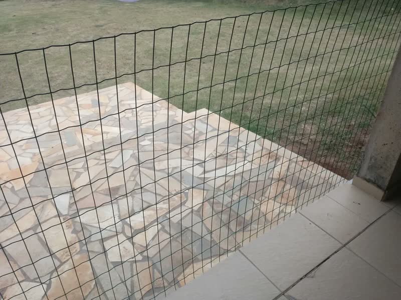foto de Tela Alambrado Verde 1,2m x 25m PVC Aço Galvanizado Fronteira