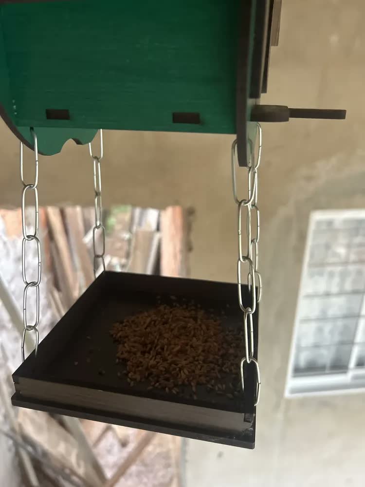 foto de Casinha Comedouro Tratador Aves Livres Decor Eco