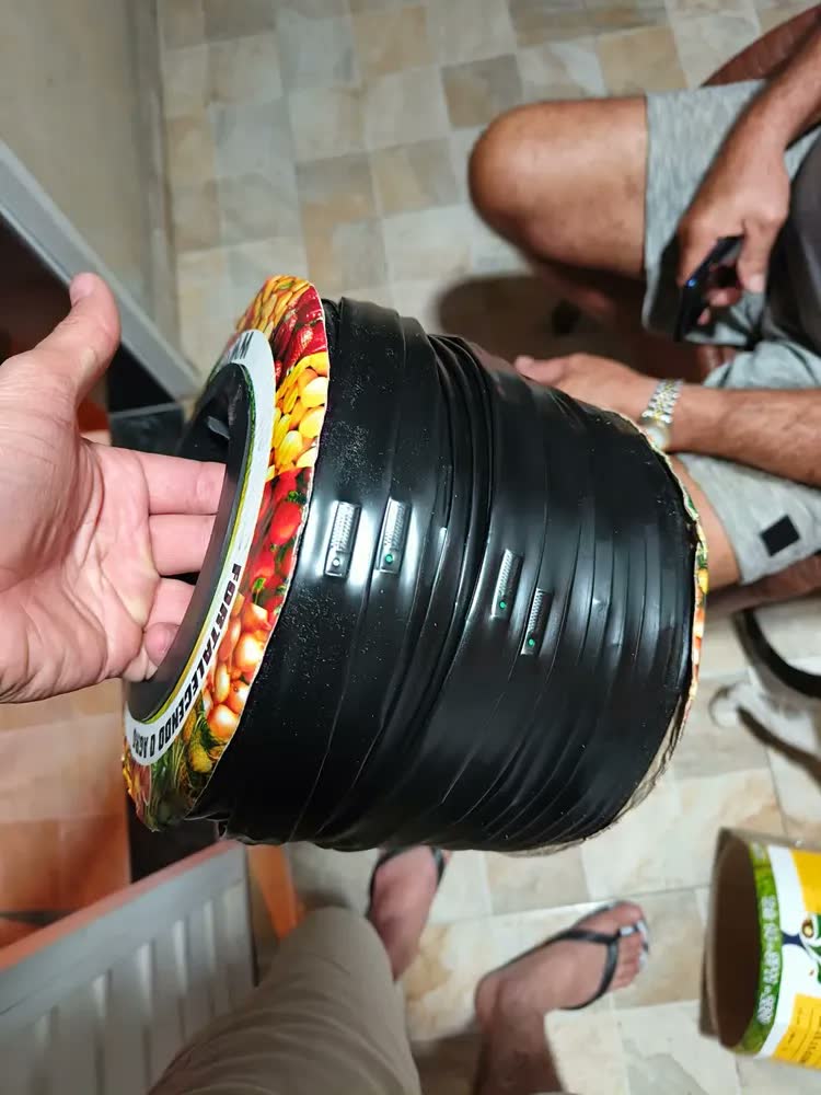foto de Mangueira Irrigação Gotejamento 200m + Pronta Cor Preto