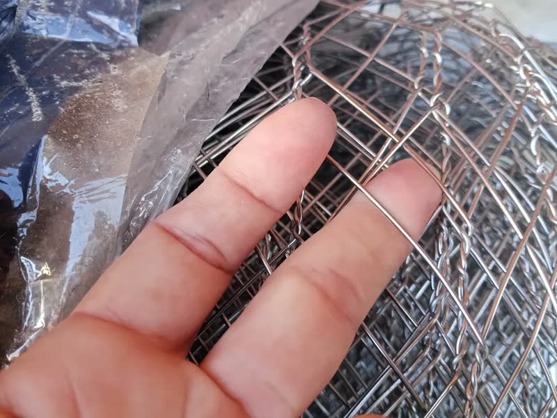 foto de Tela Mangueirão Cerca Top Galvanizada Rolo 50m x 1,20m Aço Prateado