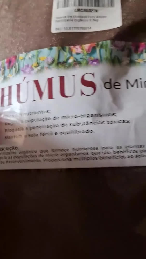foto de Adubo Fertilizante Húmus De Minhoca Puro Orgânico Planta 2kg