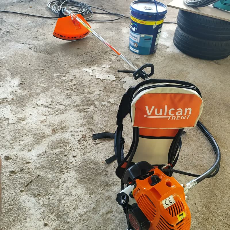 foto de Roçadeira Costal A Gasolina 2t 43cc 1,7hp Vrc430h Vulcan