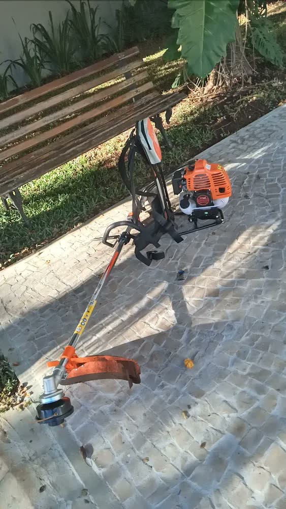 foto de Roçadeira Costal A Gasolina 2t 43cc 1,7hp Vrc430h Vulcan