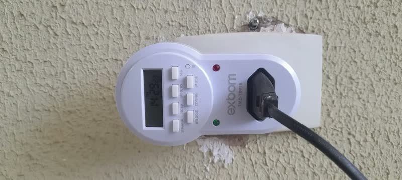 foto de Temporizador Digital Com Tomada Programável Analógico Mecânico Com Timer Para Bomba Piscina Irrigação Jardim Aquário 110/220v Bivolt Cor Branco