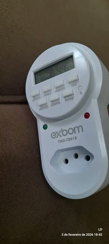 foto de Temporizador Digital Com Tomada Programável Analógico Mecânico Com Timer Para Bomba Piscina Irrigação Jardim Aquário 110/220v Bivolt Cor Branco