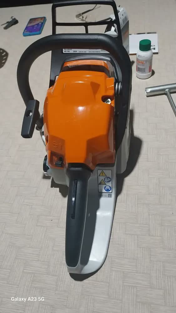 foto de Motosserra Gasolina Combustão Stihl Ms 182 35.8cc Sabre 40cm