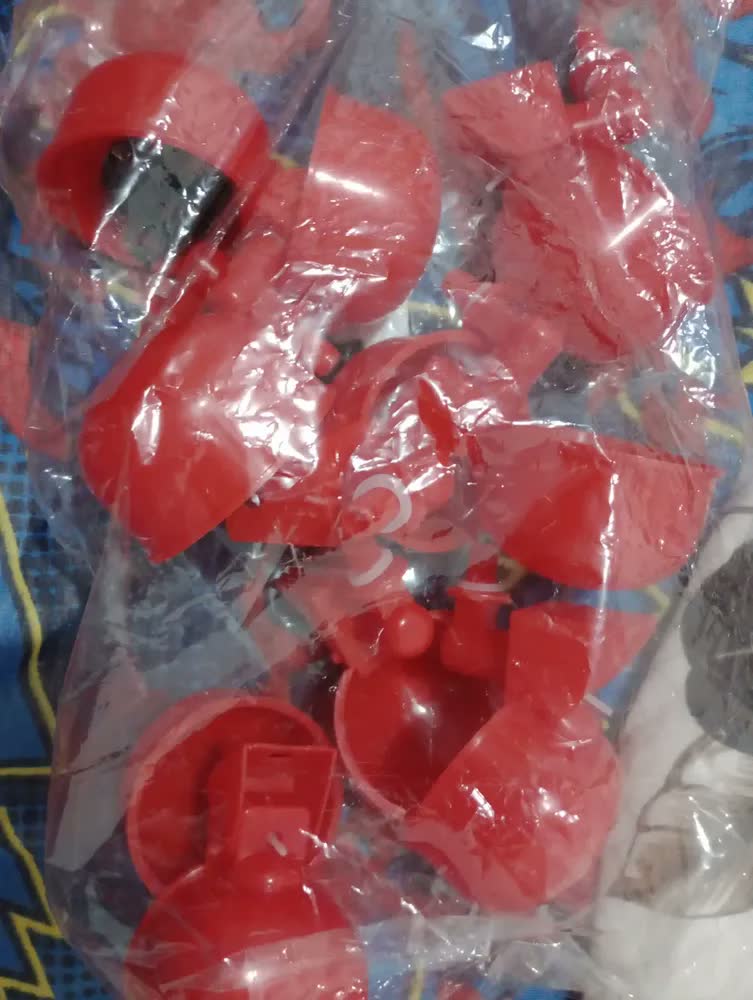 foto de Kit 10 Bebedouro Automático Aves Galinhas Codornas Frango Pato Peru Pintinho Copinho Vermelho 90ml Bebedouros Aves Automatico Copinho VEMDESHOP