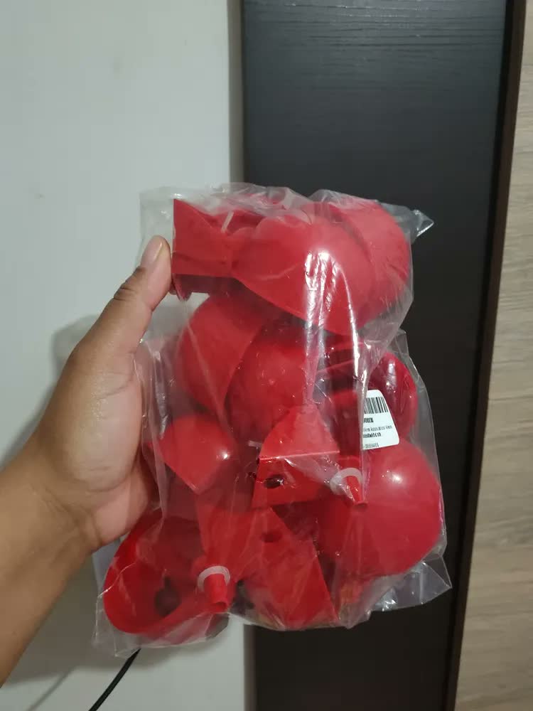 foto de Kit 10 Bebedouro Automático Aves Galinhas Codornas Frango Pato Peru Pintinho Copinho Vermelho 90ml Bebedouros Aves Automatico Copinho VEMDESHOP