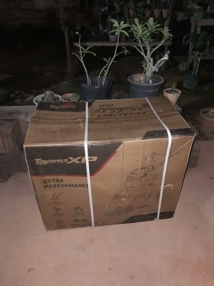 foto de Motocultivador Toyama com Motor a Gasolina de 7 HP