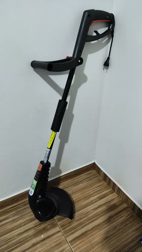 foto de Aparador Cortador De Grama Bipartido 1500w Apb1600t 280mm Tramontina 110v