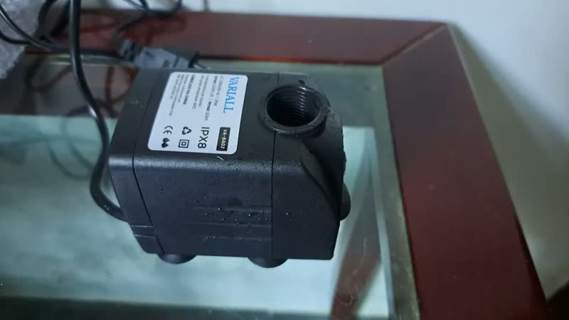foto de Bomba Submersa 2000l/h 2m Lagos Recalque Fontes Aquários Cascata Chafariz Motor Água Doce Salgada Marinho Fonte Hidroponia Aquaponia